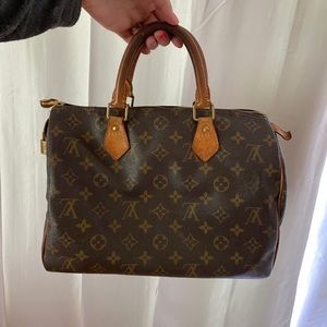 Louis Vuitton Speedy 30